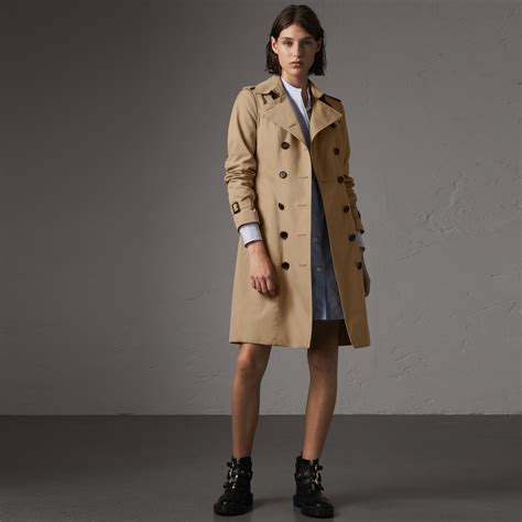 burberry sandringham trench review|trench coat Burberry original.